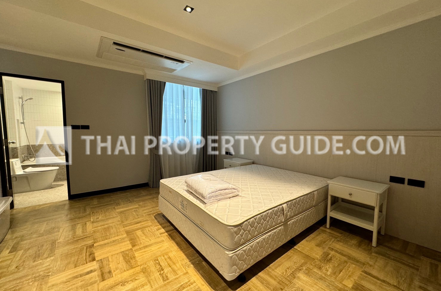 Apartment in Sukhumvit 